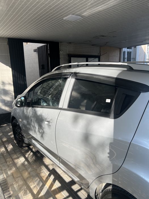 Продаётся Chevrolet Spark, 2015, механика