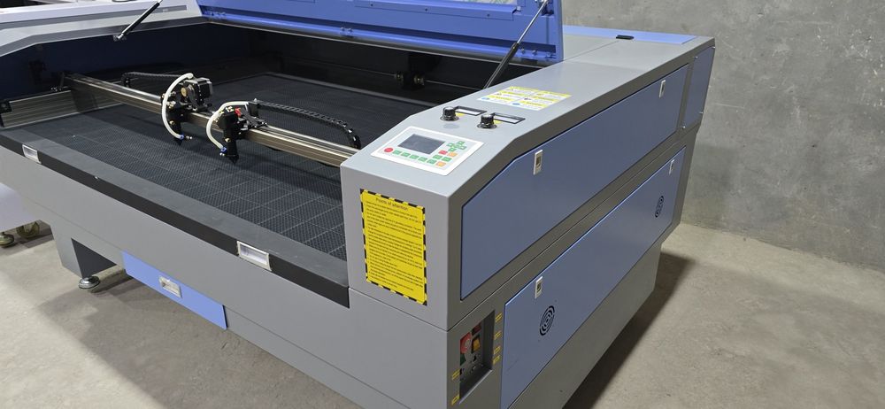 Лазирный станок  1610 — 2 бошли