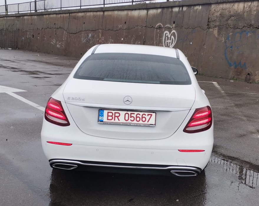 MERCEDES-BENZ E-Class 2018 — imagine 4