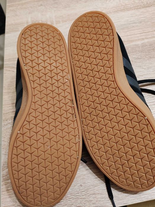 Маратонки Adidas