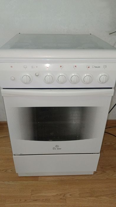 Продам Газовую плиту  б/у