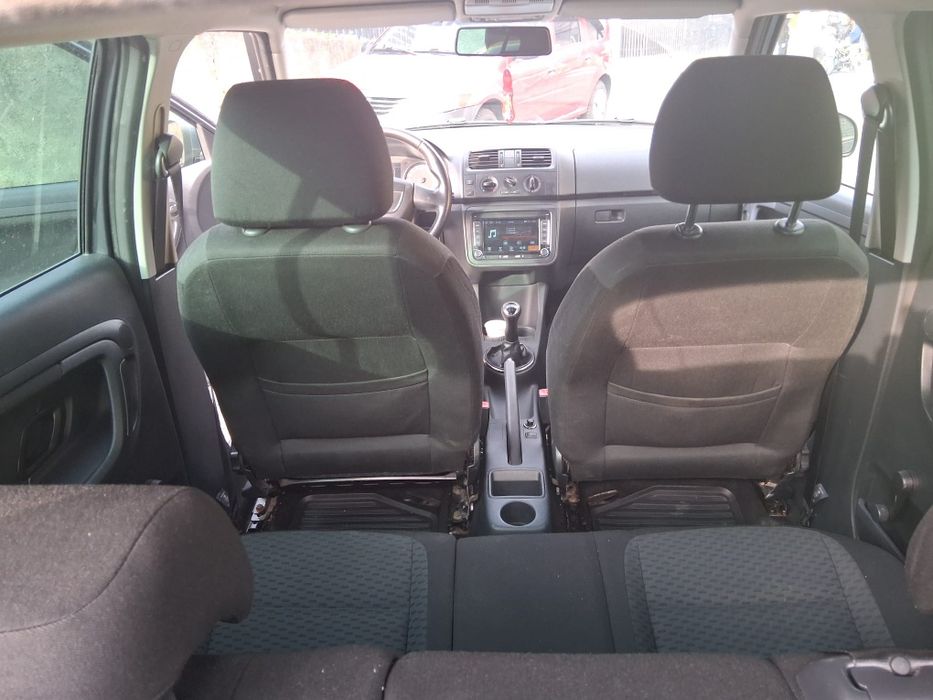 Skoda fabia 1.6 2012