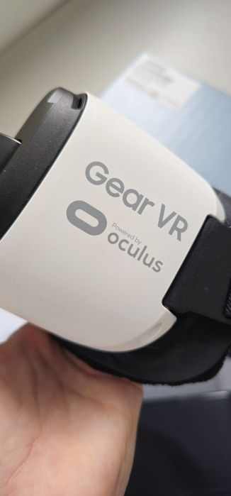 Samsung Gear VR очки виртуальные
