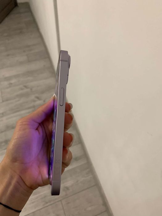 Se vinde iphone 14