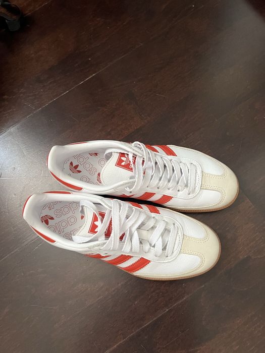 Кроссовки adidas
