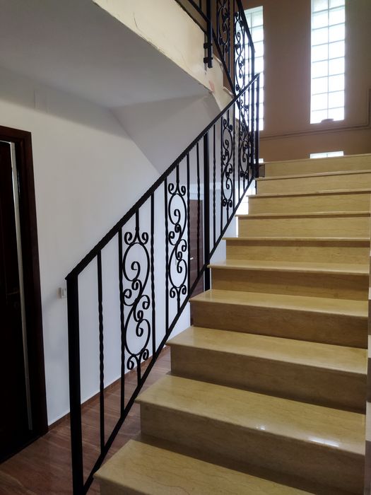 Balustradă clasică