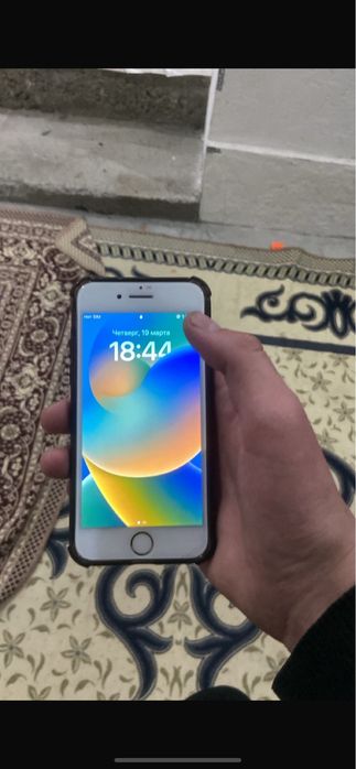 Айфон 8 64гб/60 емкость
