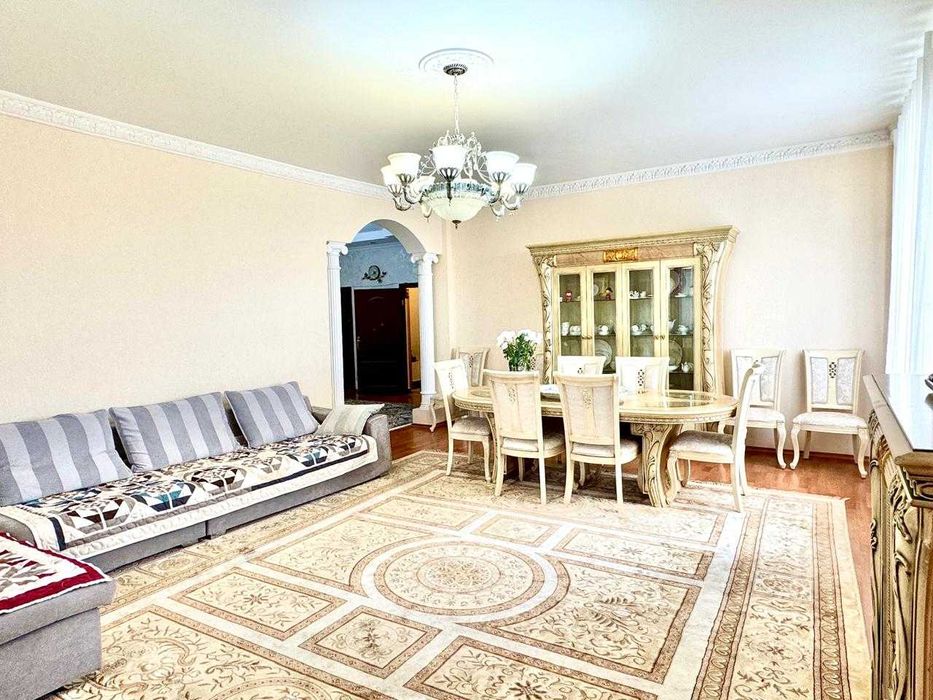 4-к Продам в центре!  Кенесары/Сарыарка