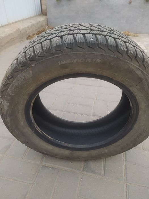 Продам зимние шины