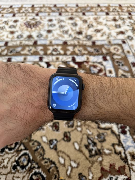 Apple Watch SE/44мм Original продам срочно.Состояние хорошее.Торг
