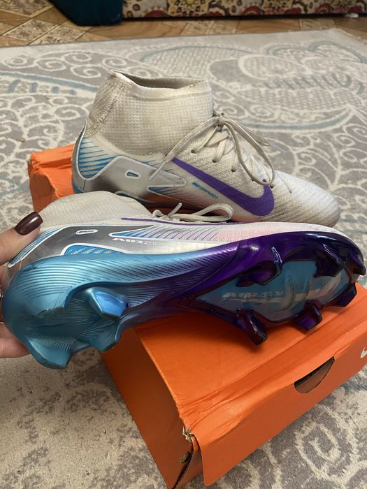 Бутсы найк продам