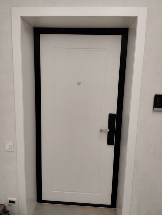 Установка дверей.