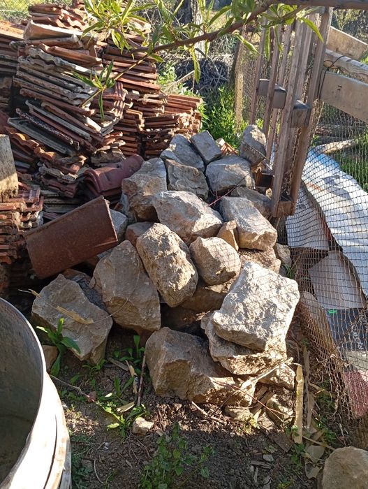 Метални профили,арматура и строителен материал