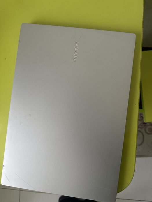 Продам ноутбук Срочно