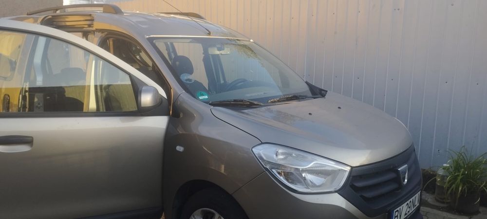 Dacia dokker de vanzare