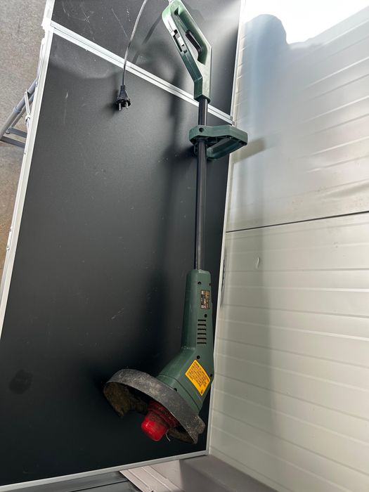 Електрически тример Bosch и Black & Decker