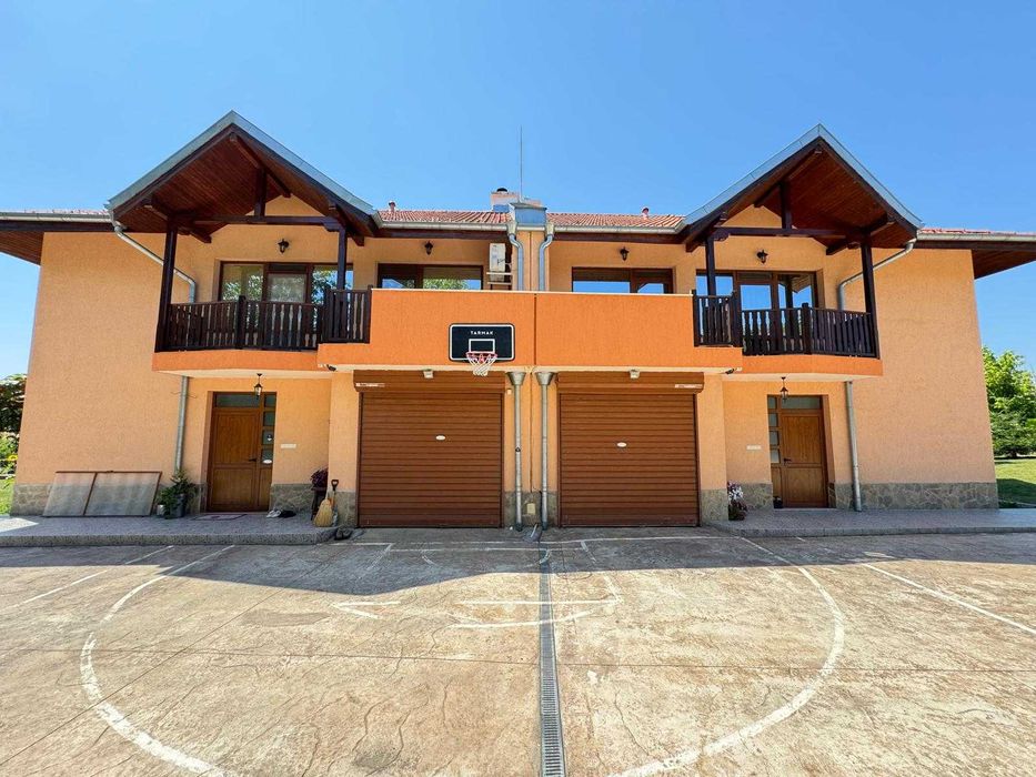 Продава се Къща в с. Драгижево, Област Велико Търново - 440 кв.м за 719 €/кв.м - Снимка #1