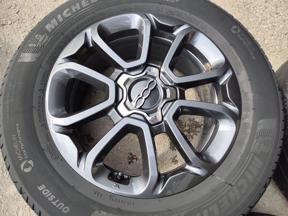 16" оригинални алуминиеви джанти за Fiat 500X.
