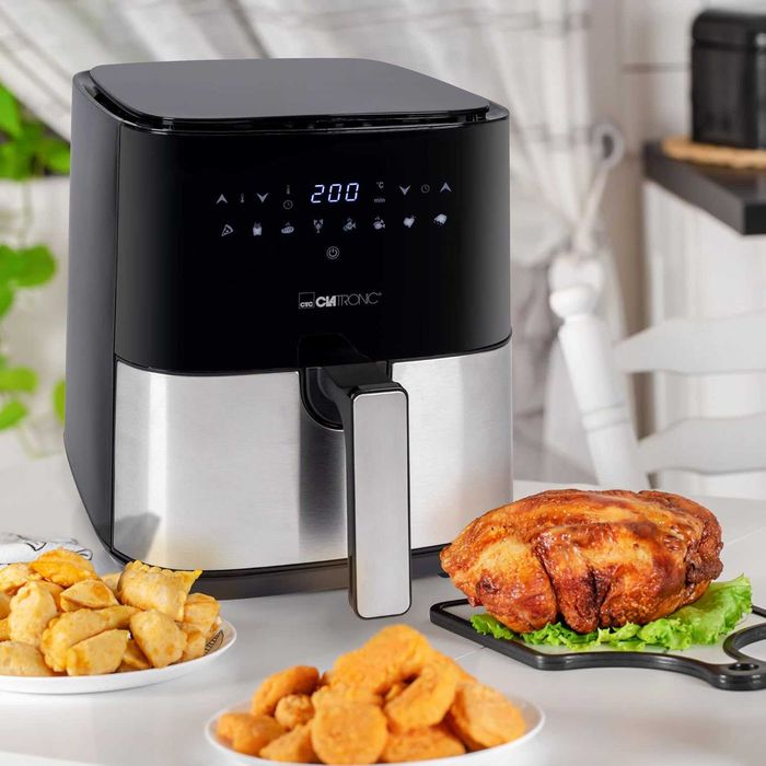 Фритюрник с горещ въздух Clatronic FR 3782 H капацитет 5л. Air fryer