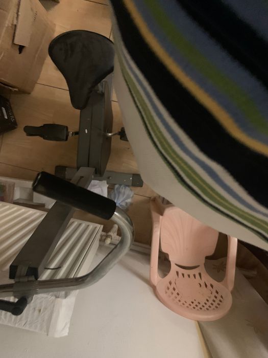 Vând bicicletă medicinală pentru sport.