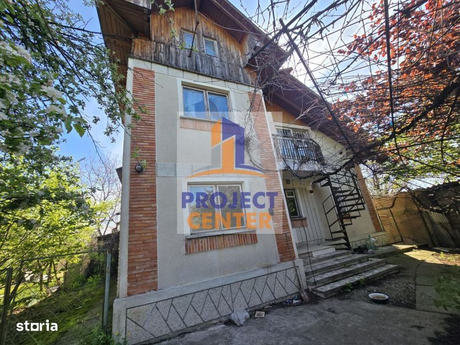 Casa cu 4 camere, anexa si teren de 1416 mp in Leordeni