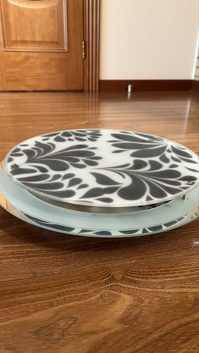 Люстрая потолочная