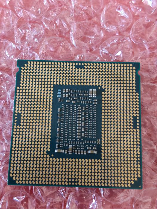 Procesor I5 9400 socket 1151 v2 vandut