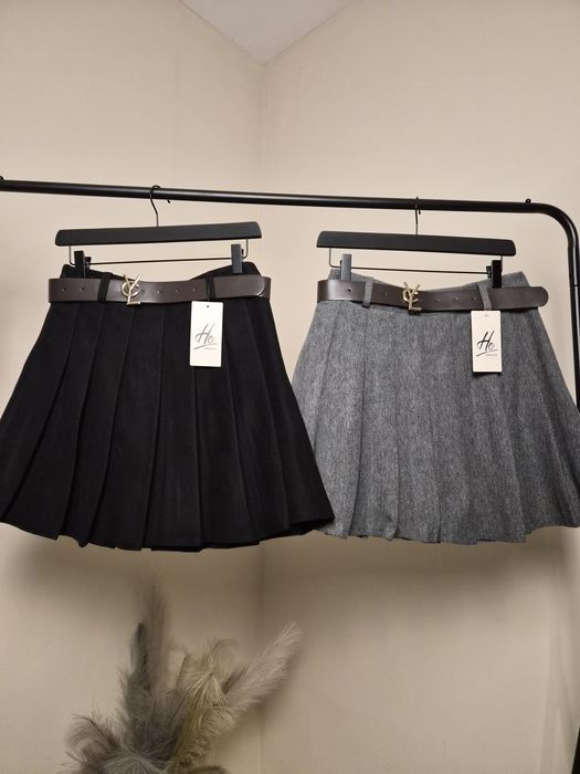 Плисирани поли вълна