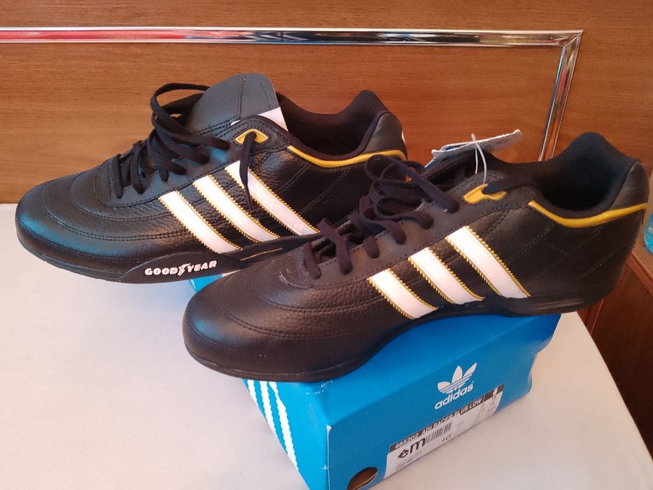 Мъжки оригинални маратонки Адидас