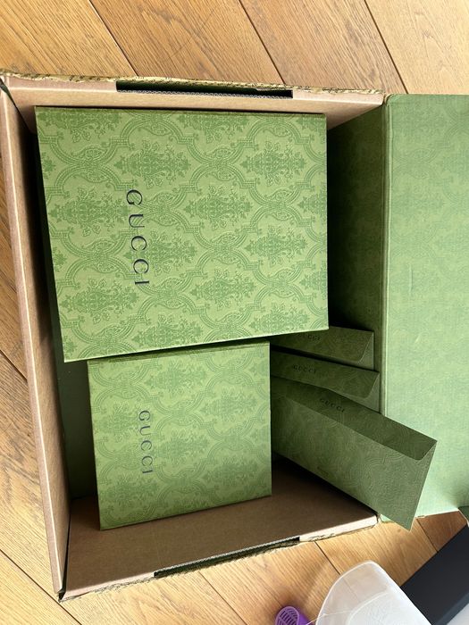 Gucci оригинална детска шапка с кутия и сертификати (размер S, 52см)