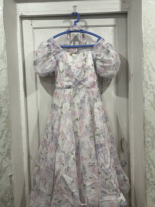 Продам платье вечерный