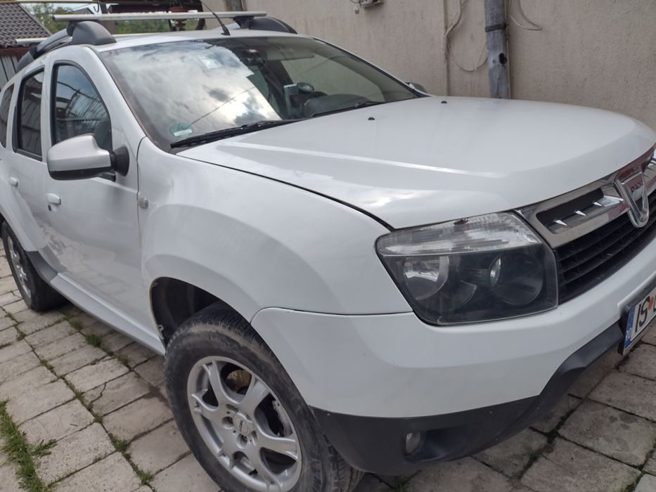 DACIA Duster 4x4 model 2013 1,5 Dci 110 cp. 6 trepte  Germania, proprietar