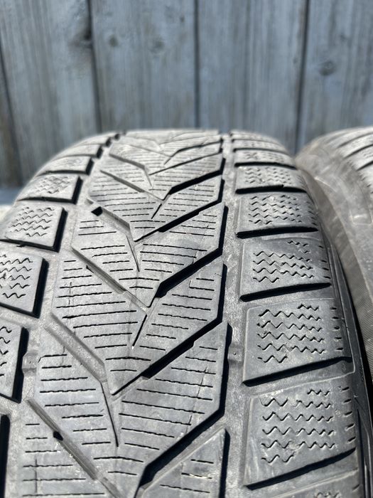 Roti Iarna VW Passat B8 Golf 7 8 Jante Structurate 215 60 16