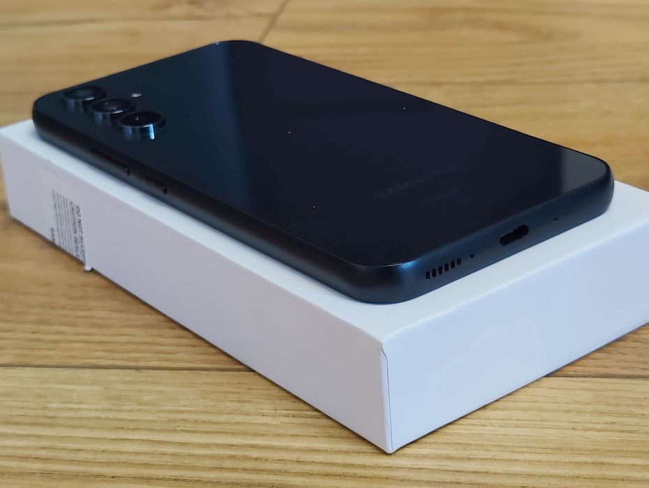 Samsung Galaxy A54 5G Graphite 128GB + husă + încărcător