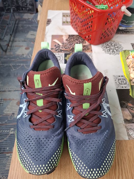 VAND Adidas nike 41