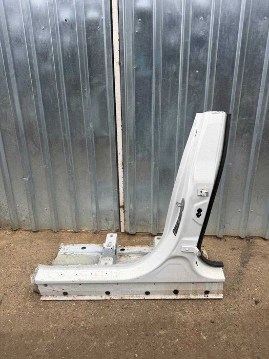 Stalp prag stanga Bmw X3 G01 facelift lci 41007494061