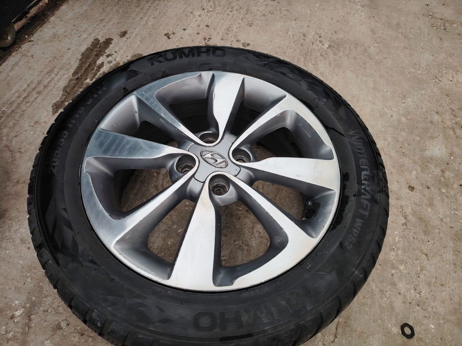 Джанти 16 Cс Зймни ми гуми за Hyundai  l10 i20  Kia rio Kia stonik