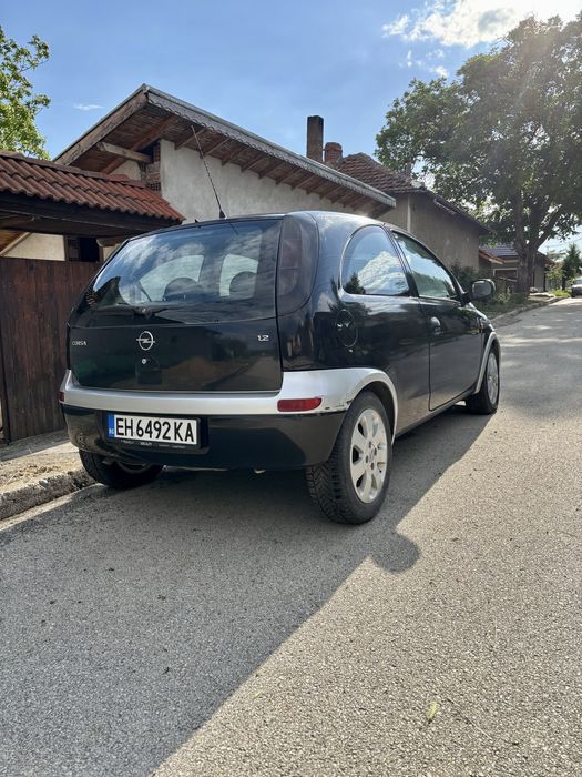 Opel Corsa 1.2 -75 кс .