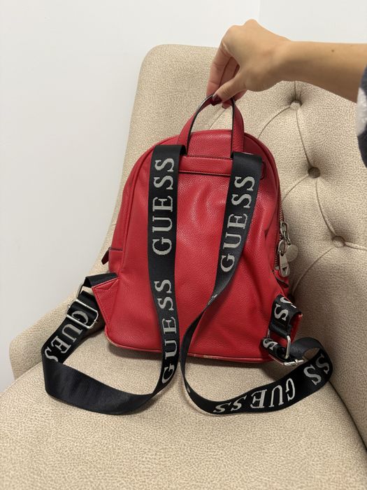 Оригинална раница GUESS