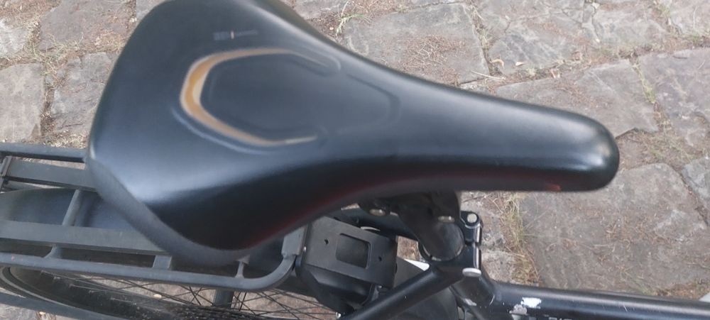 Продавам електрически немски алуминиев карго байк  28 цола