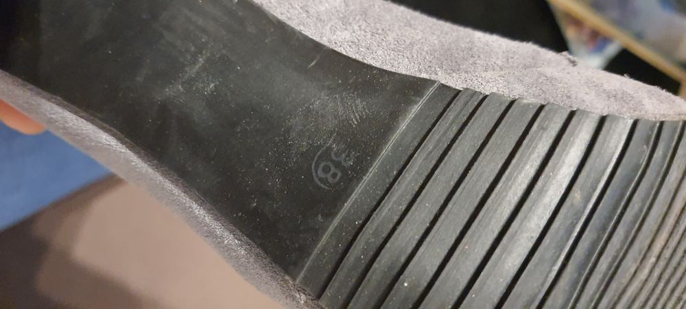 Botine piele intoarsa dama