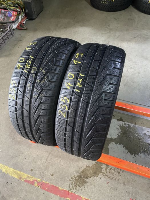 Anvelope iarna 235/40/19 Pirelli Sottozero 2 235 40 19 R19