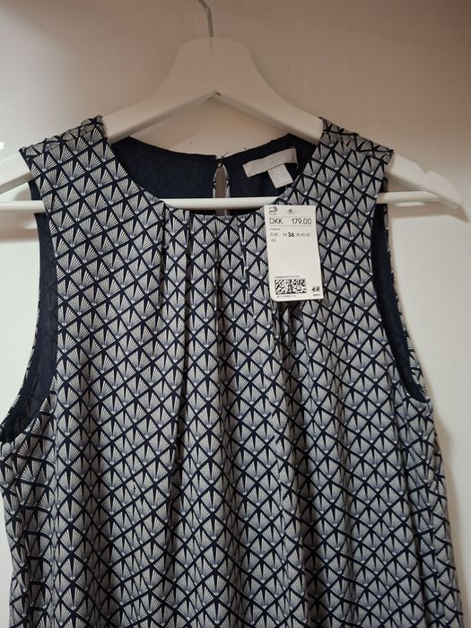 Красива рокля H&M нова с етикет