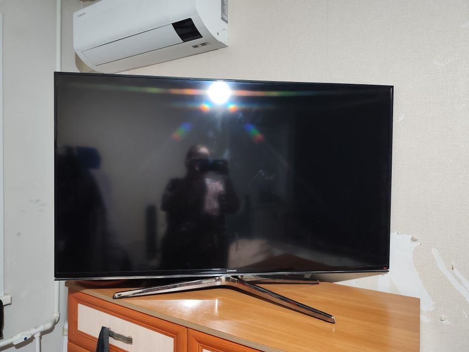 Продам телевизор