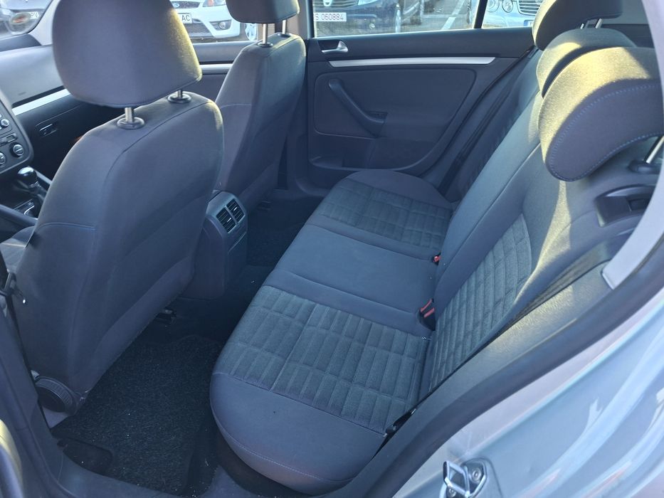 Volkswagen golf 5 facelift * 2008 benzina + GPL. consum f mic.