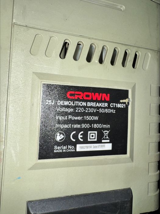 Отбойный молоток Crown CT18021