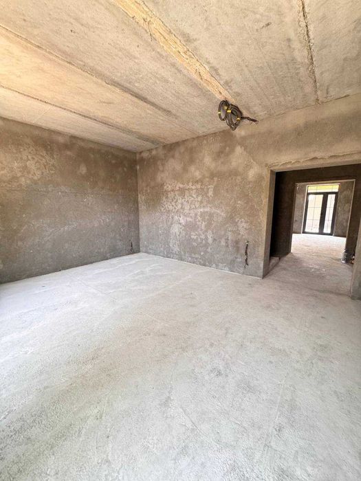 Срочно продается новый дом на 3 сотках, 7комнат в Янги Узбекистане.