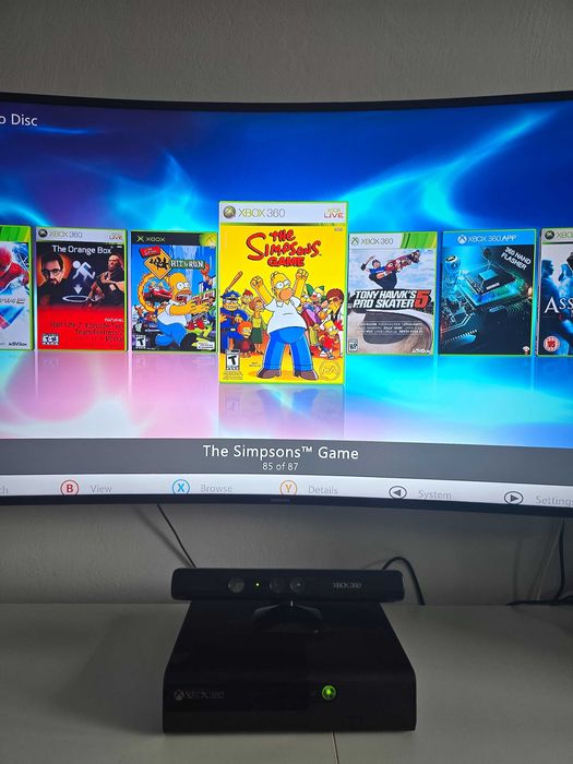Xbox 360 modat 84 jocuri