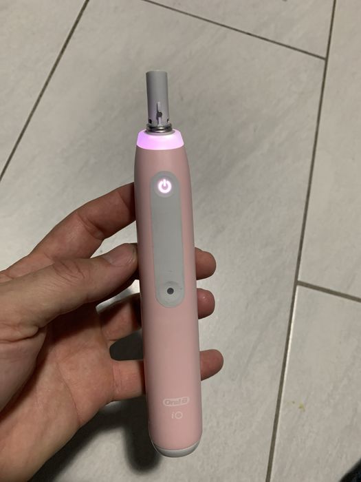 Periuta electrica oral-b iO 3