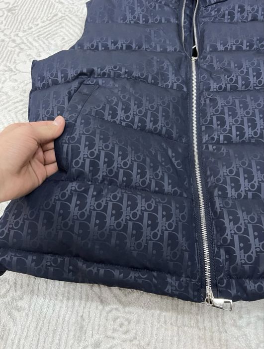 Dior жилетка.